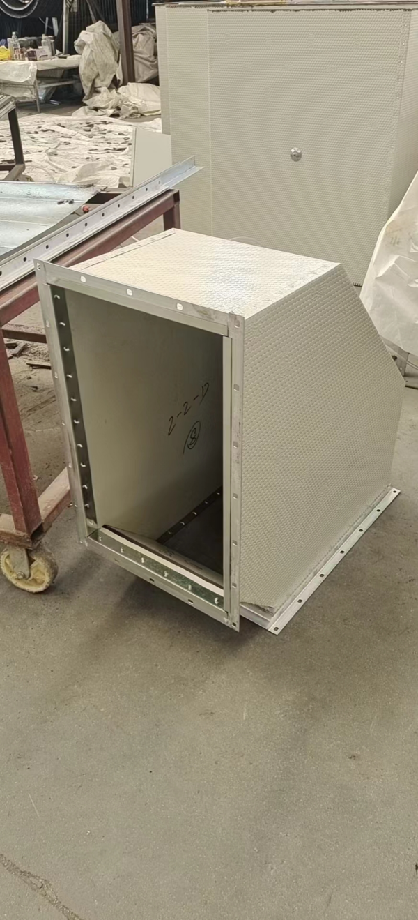 湖南風(fēng)管,長(zhǎng)沙風(fēng)管,長(zhǎng)沙風(fēng)管加工,長(zhǎng)沙鍍鋅風(fēng)管,長(zhǎng)沙不銹鋼風(fēng)管